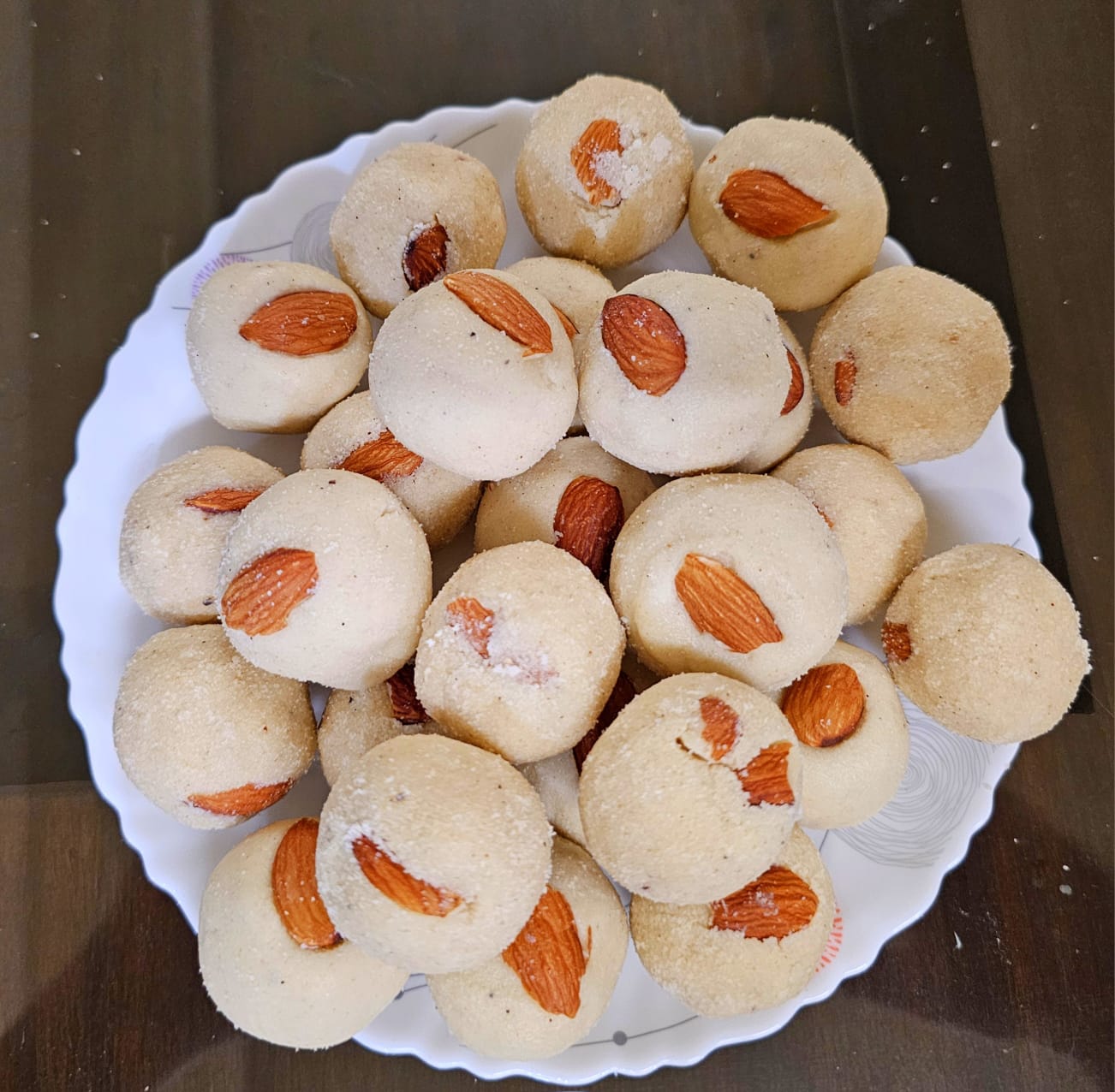 Satavik Rava Ladoo